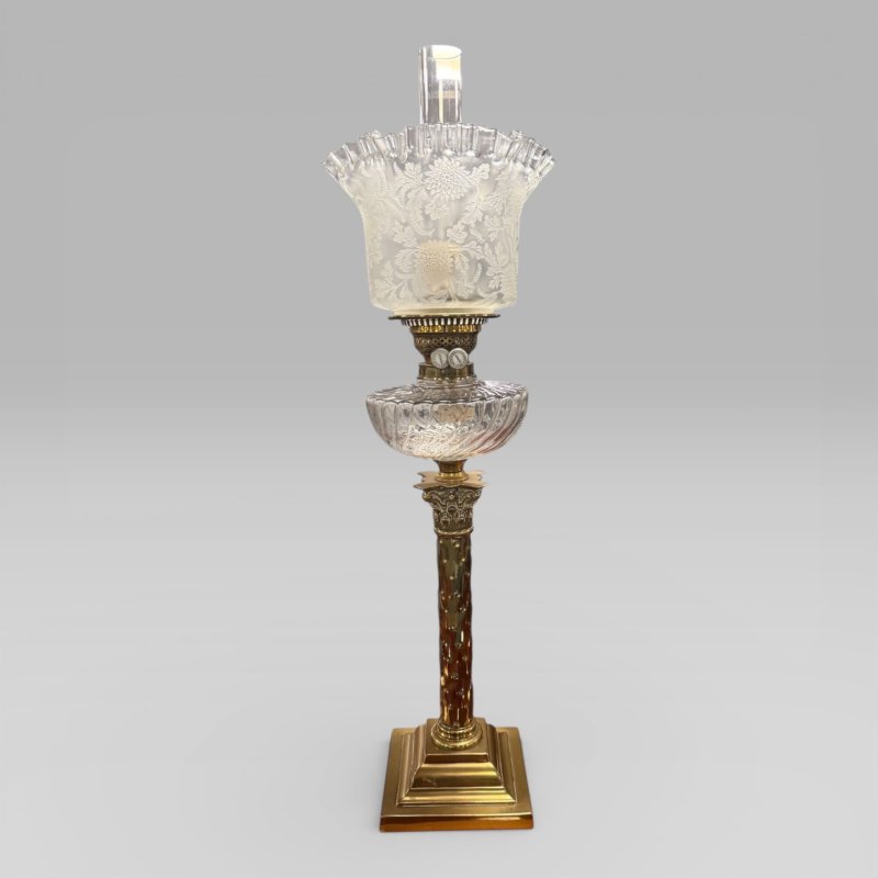 Antique Victorian Duplex Etched Glass Tulip Shade Oil Lamp With Brass Column